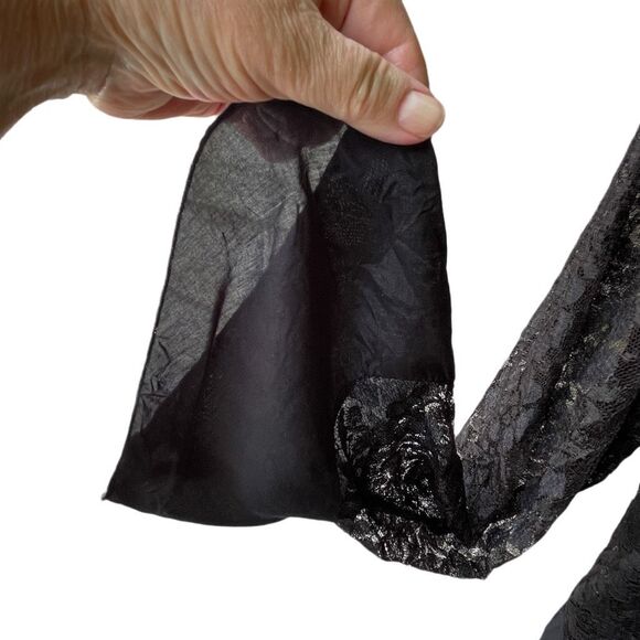 Channa’ size L black on black embroidered satin lace 2 piece tank & Cardigan - Picture 5 of 8